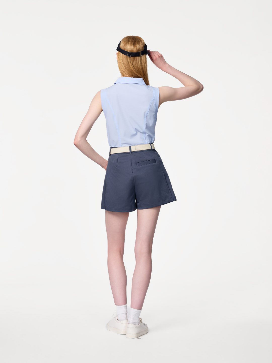 Gemma Shorts in Navy