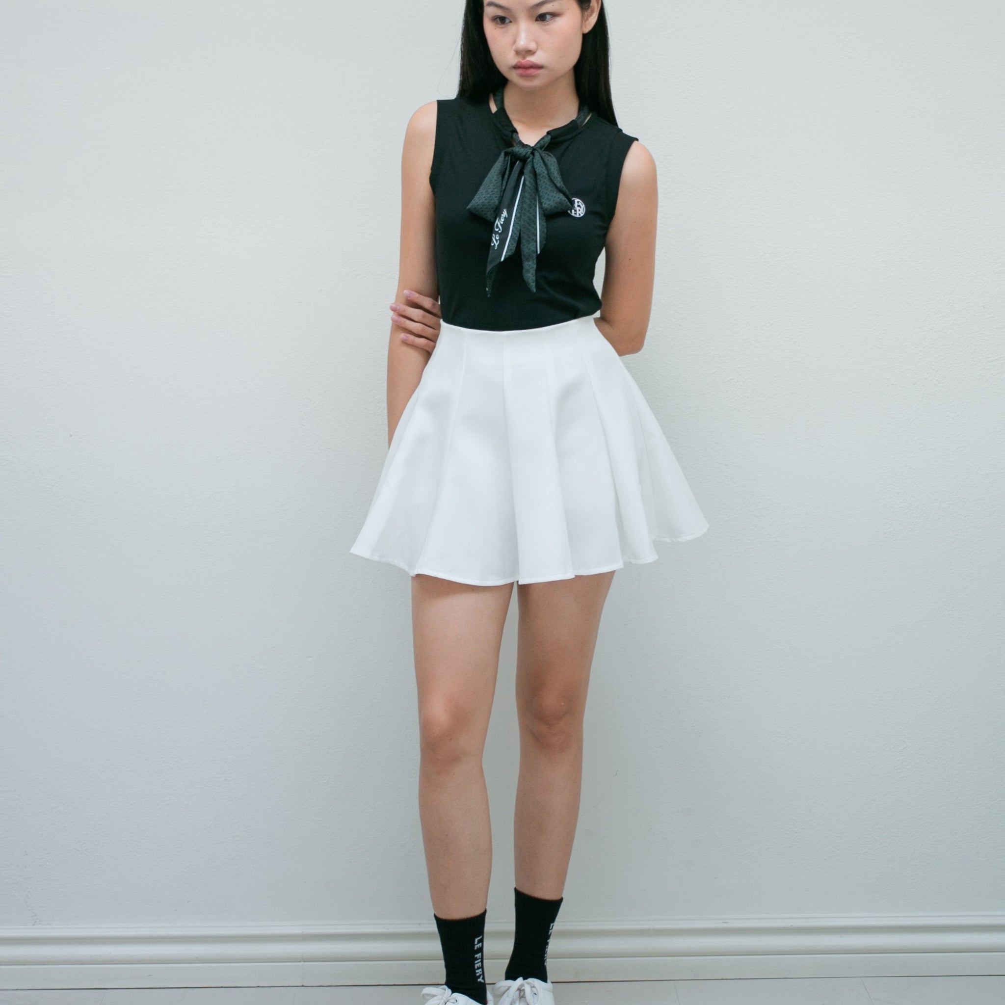 Christine Sleeeless Set - Black/White