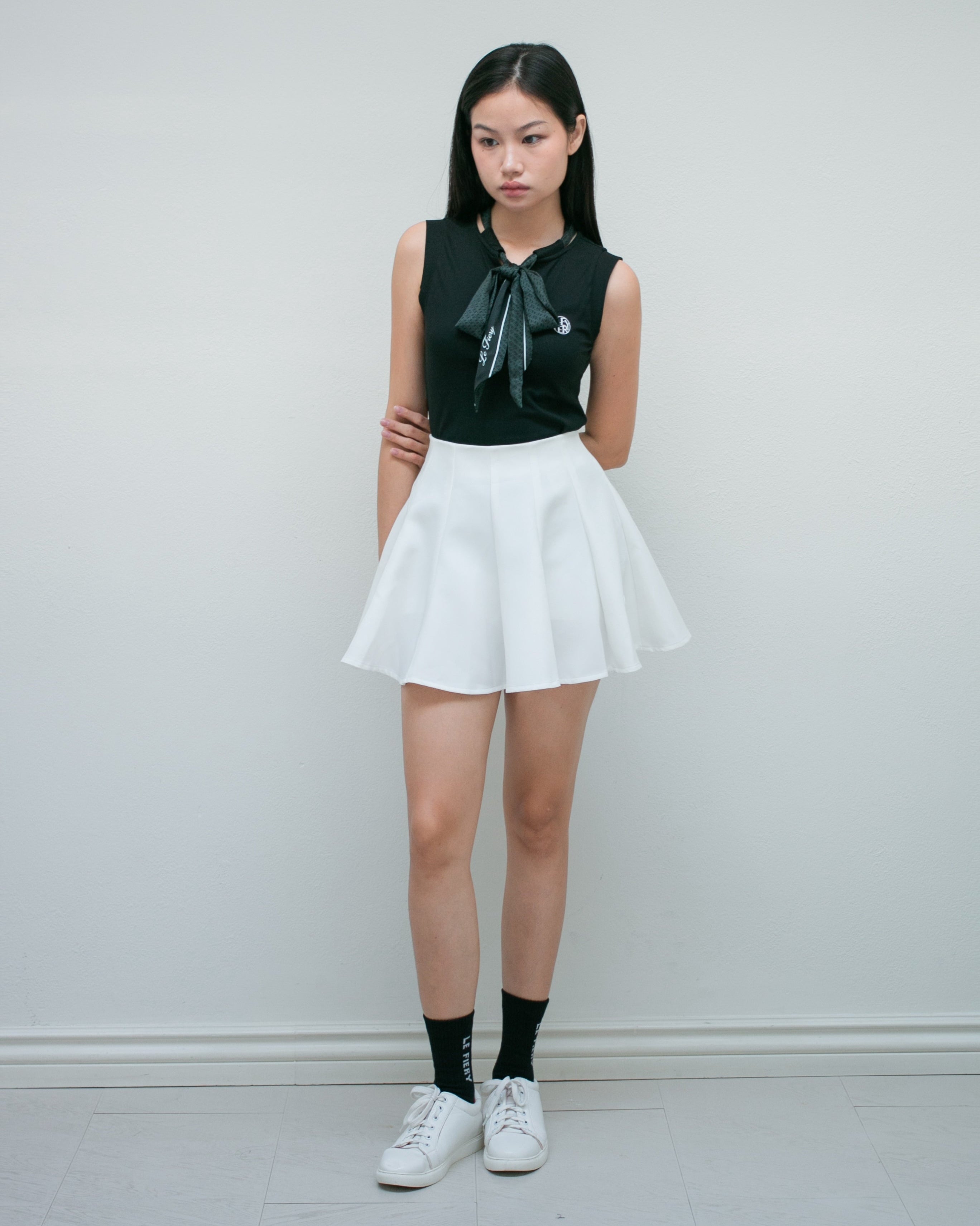 Christine Sleeeless Set - Black/White